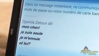 Vonzó zsenge arab picsa szopja a fügyit