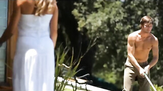 Brandi Love a kertész pacákkal baszik
