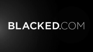 Riley Reid és Gabbie Carter könyörtelen menete