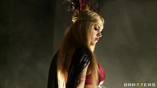 A óriási kannás Jessie Rogers megbaszva