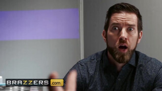 Brazzers - Cali Carter a gigantikus csöcsű tinédzser