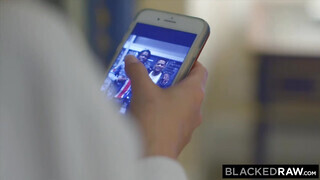 BlackedRaw - Sydney Cole és a csoki kuki