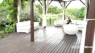Its POV - Georgie Lyall a gigászi kannás milf