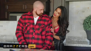 Brazzers - Katana Kombat a férje haverjával kufircol