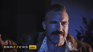 Brazzers - Kendra Spade vaginája megrakva