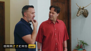 Brazzers - Janice Griffith a szomszéd fószerrel közösül