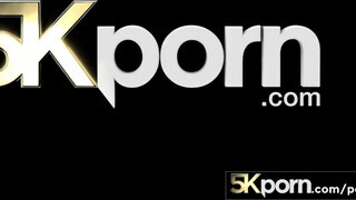 5KPorn - Naomi Blue puncija meghágva