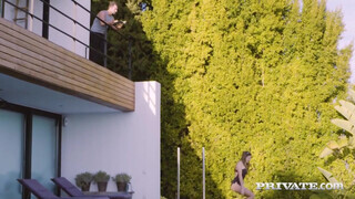 Private.com - Talia Mint a szomszéd palival kúrel