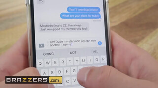 Brazzers - Alexis Fawx a óriási didkós nevelő anya