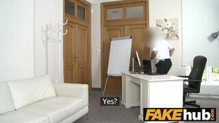 Fake Agent extra félénk maca alig mer élvezni