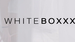 WhiteBoxxx - Oxana Chic a bűbájos ukrán lány