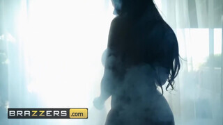 Brazzers - kerek szép fenekű szuka a fürdőkádban