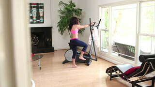 Adriana Chechik a szőrös cuncis zsenge - New Sensations