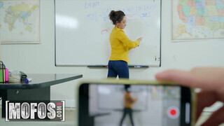 Mofos – Isabella Nice a kéjhölgy tanítónéni