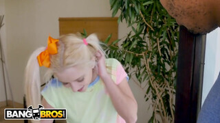 BANGBROS - Riley Star kedveli a barna brét