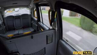 Fake Taxi - Amber Jayne a izgató világos szőke milf