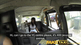FakeTaxi - Kiki Minaj néger puncija megkefélve