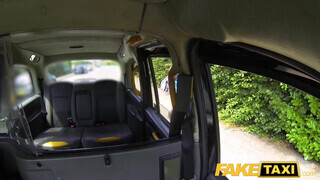 Fake Taxi - Brooke Jameson segglyukba reszelve