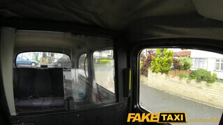 FakeTaxi - egy szenvedélyes irodista csajszika