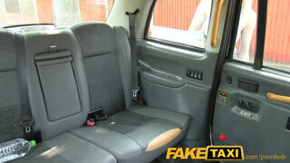 FakeTaxi - tökéletes tőgyes zsenge csajszika