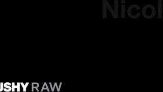 TUSHYRAW - Nicole Aria popsija megkettyintve