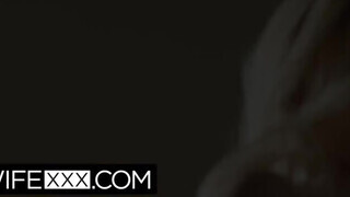 HotwifeXXX - Natalia Queen kedveli a óriási farkat