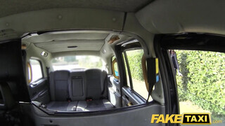 Fake Taxi - ki kell nyalni a taxis popókáját