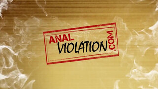 Analized - Lisa Ann a bombázó milf fenékbe rakva