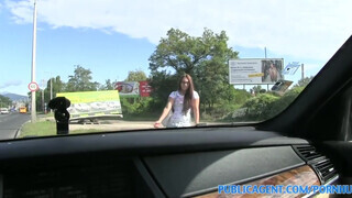PublicAgent - Vanessa a csinos stoppos szuka