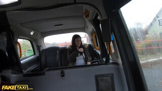 Fake Taxi - Little Eliss a méretes tőgyes zsenge