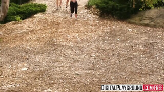 DigitalPlayground - Natalia Starr pinája megkettyintve