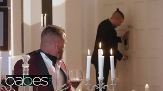 BABES - a billiárd asztalon kefélik meg a gádzsit