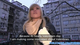 PublicAgent - Lakótelepi maca megdöngetve