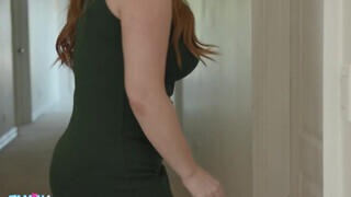 FamilyXXX - Summer Hart a szőrös nunis nevelő anya