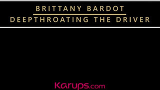 Karups - Brittany Bardot a szenvedélyes világos szőke milf