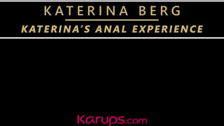 Katerina Berg segg lyukba is imádja