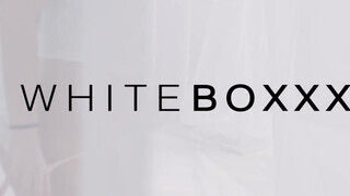 WhiteBoxxx - Leanne Lace a csinos cseh zsenge csajszi