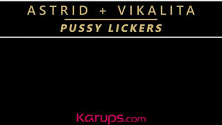Astrid Herrara és Vikalita nyaldossák egymást