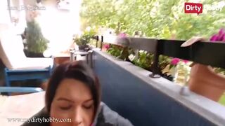 Lara Bergmann forró baletli pippantása meghágva termetes faszal