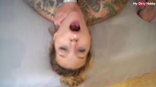 Erőszakos német amatőr milf leszopja a hatalmas fasznak