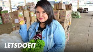 Pufóka latin amerikai milf cuncija mélyen megdöngetve xiomarától
