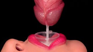 Közelről: a legjobb szopás, ami spriccelésre kényszerít a tölcséren keresztül! élvezés etetés! lágy cidázás asmr 4k